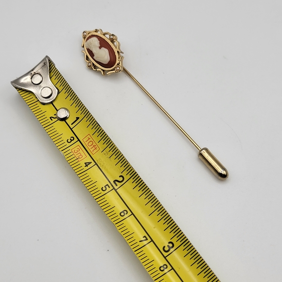 Elegant Avon Cameo Stick Pin with Gold and Seed Pearls Accents - Picture 8 of 11